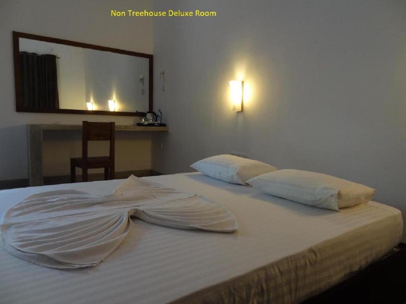 Wilpattu Tree House Bed & Breakfast Nochchiyagama Exterior photo