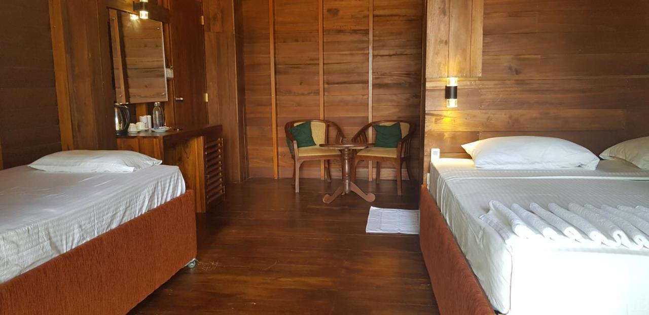 Wilpattu Tree House Bed & Breakfast Nochchiyagama Exterior photo